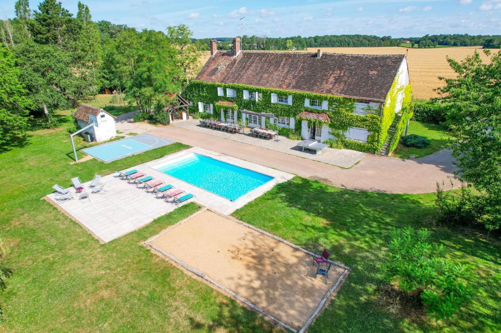 Crazy Villa Etisseaux 45 - Heated Pool - Volley Court - 1H30 Paris - 45P Saint-Maurice-sur-Aveyron Εξωτερικό φωτογραφία
